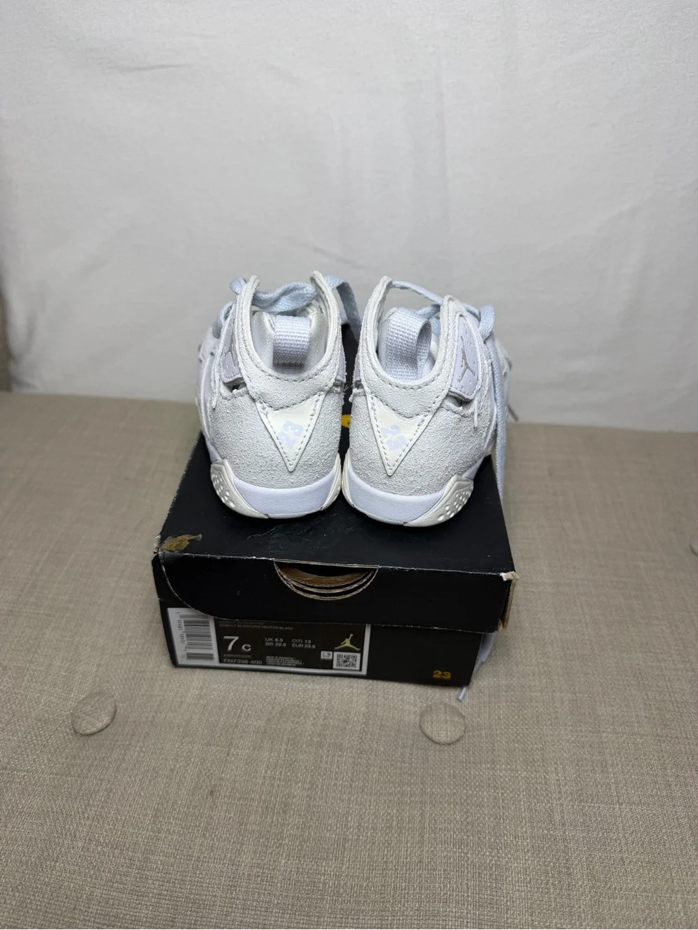 Jordan Toddler White and Light Blue Retro Sneakers